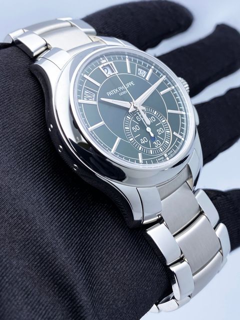 Patek Philippe Complications 5905/1A-001 Image 3